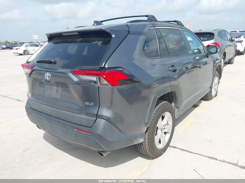 2021 TOYOTA RAV4 auction photo 4