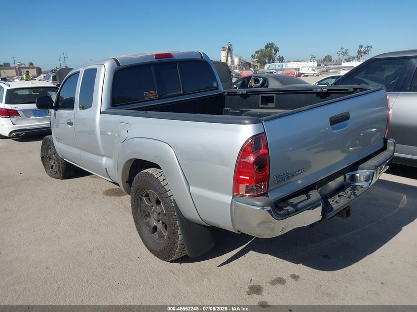 2005 TOYOTA TACOMA auction photo 3
