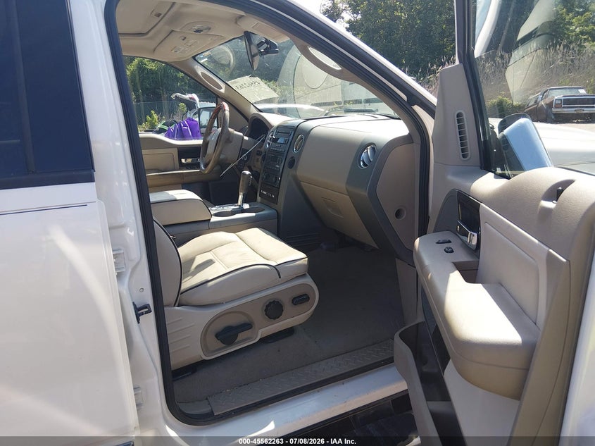 2007 LINCOLN MARK LT auction photo 5