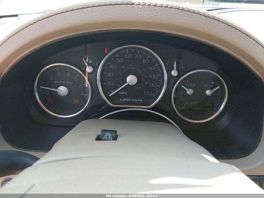 2007 LINCOLN MARK LT auction photo 7