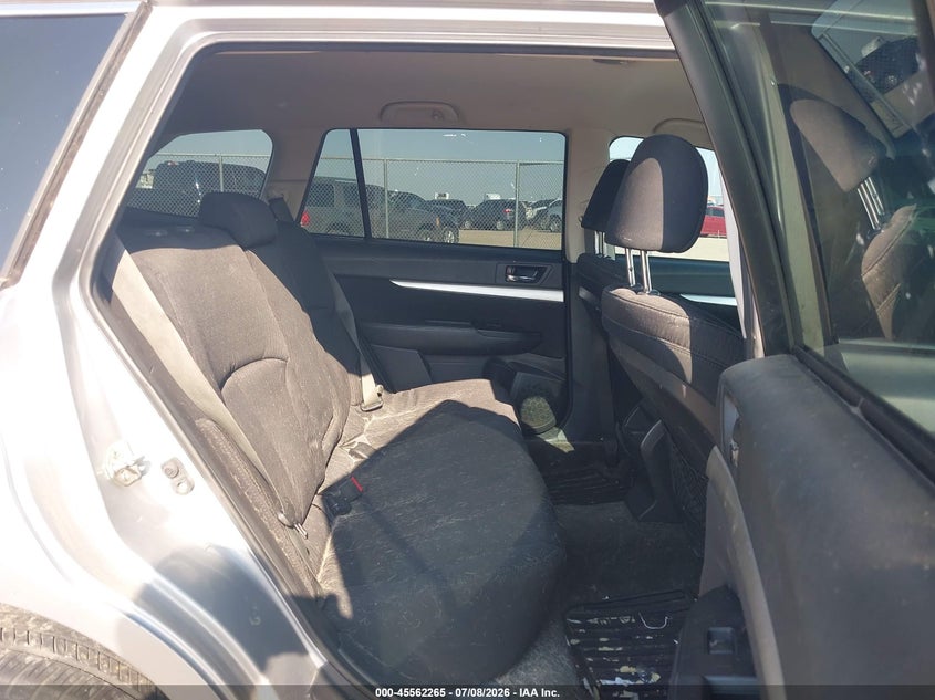 2012 SUBARU OUTBACK auction photo 8
