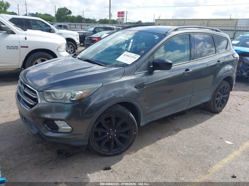 2017 Ford Escape, Right Side, IAAI, VIN 1FMCU0GD0HUC72011 — photo 2
