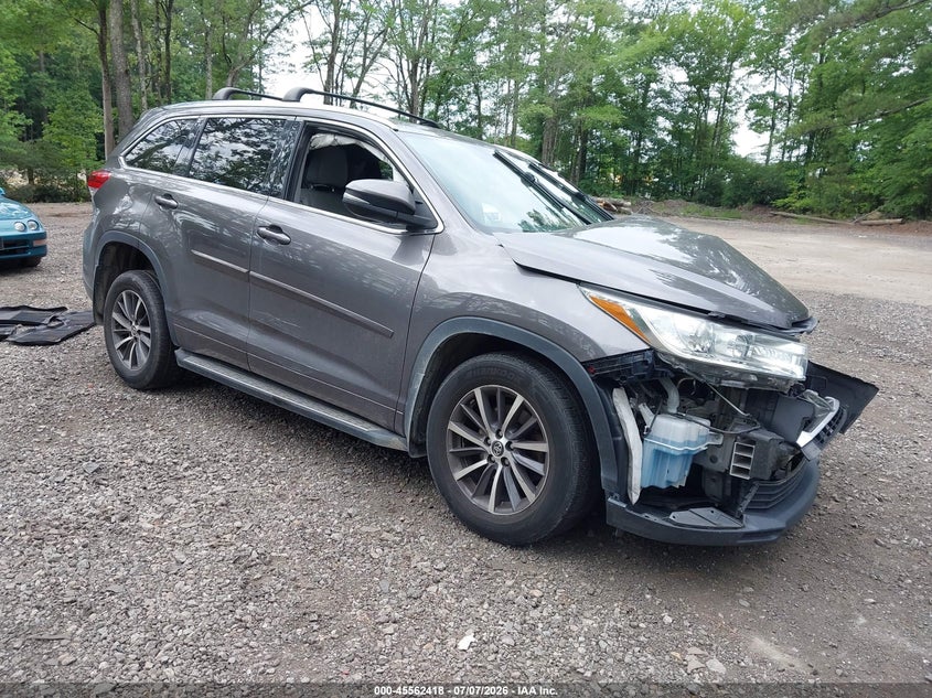 TOYOTA HIGHLANDER - zdjęcie 1
