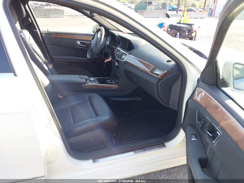 2011 MERCEDES-BENZ E 350 auction photo 5