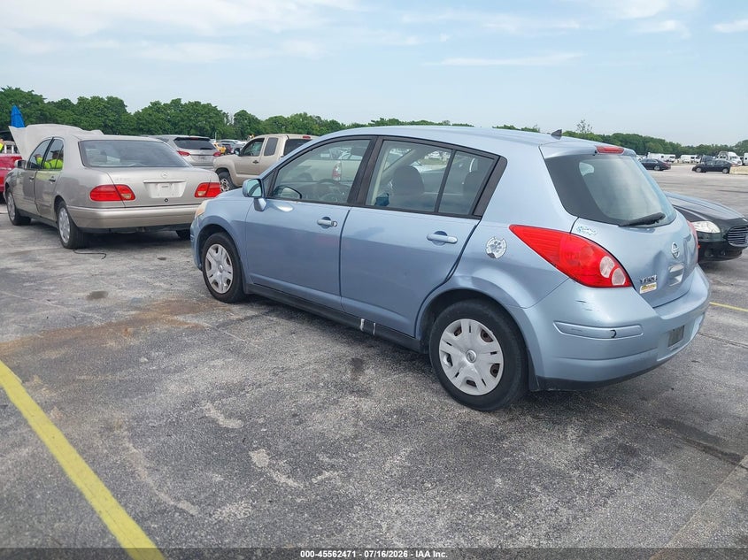 AtlanticExpress - Nissan Versa