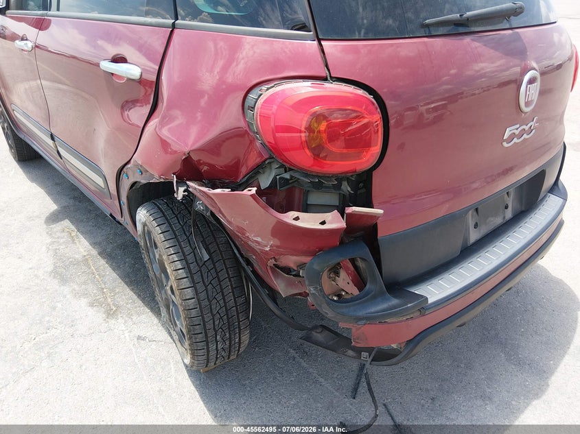 2015 Fiat 500L Urbana Trekking VIN: ZFBCFADH7FZ031559 Lot: 45562495