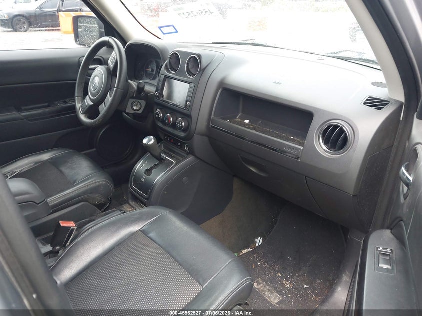 2016 JEEP PATRIOT auction photo 5