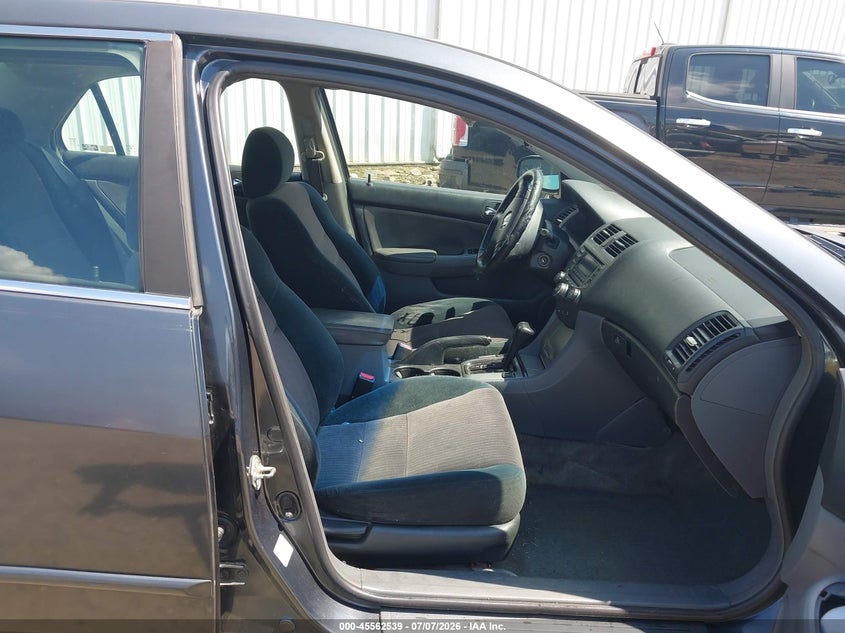 2003 HONDA ACCORD SDN auction photo 5