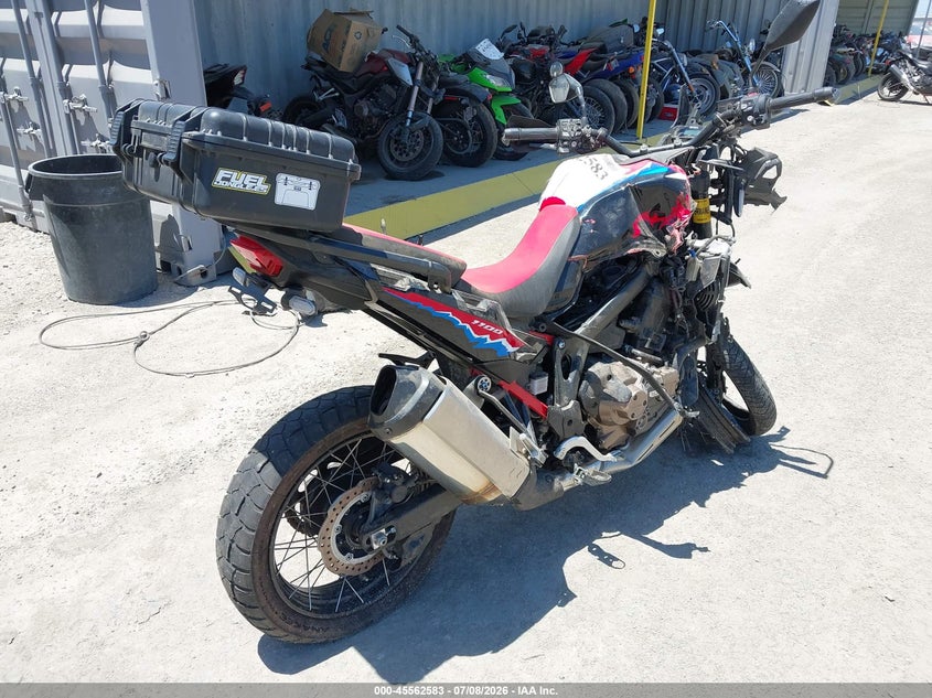 2024 HONDA CRF1000 auction photo 4