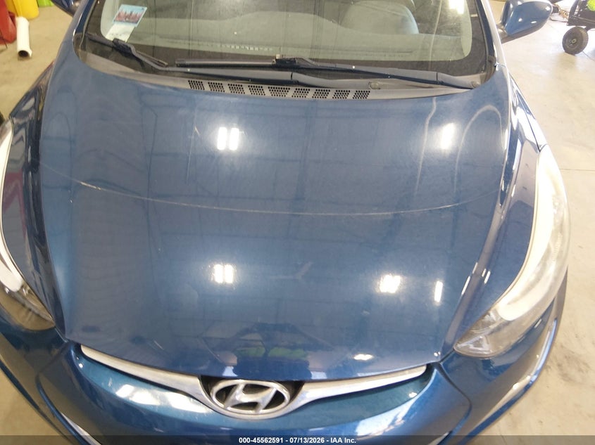 2015 HYUNDAI ELANTRA auction photo 6