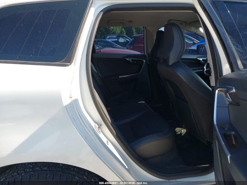 2015 Volvo Xc60 T5 VIN: YV440MDJ7F2729635 Lot: 45562651