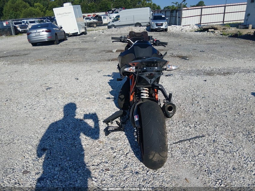 2020 Ktm 1290 Super Duke Gt VIN: VBKV69409LM923835 Lot: 45562690