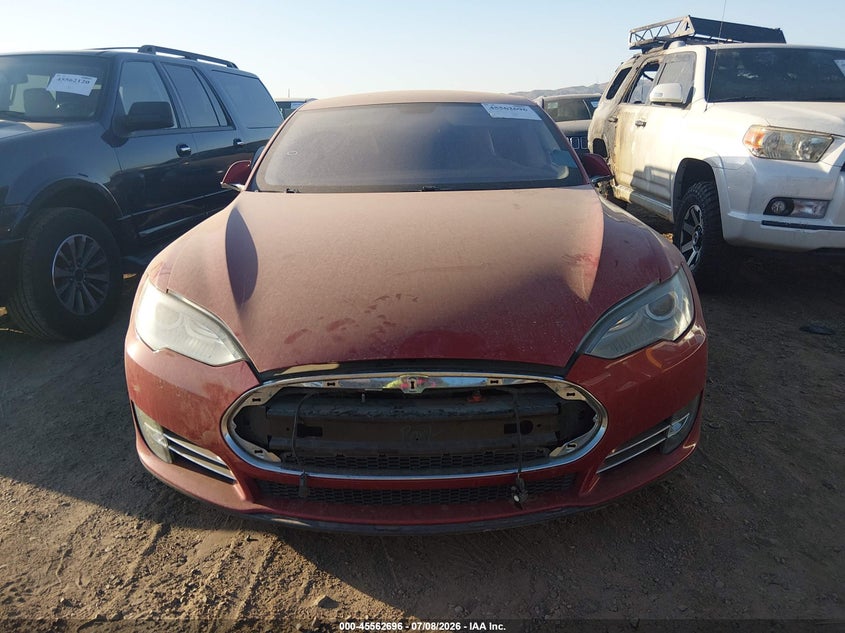 2014 Tesla Model S P85 VIN: 5YJSA1H11EFP45017 Lot: 45562696