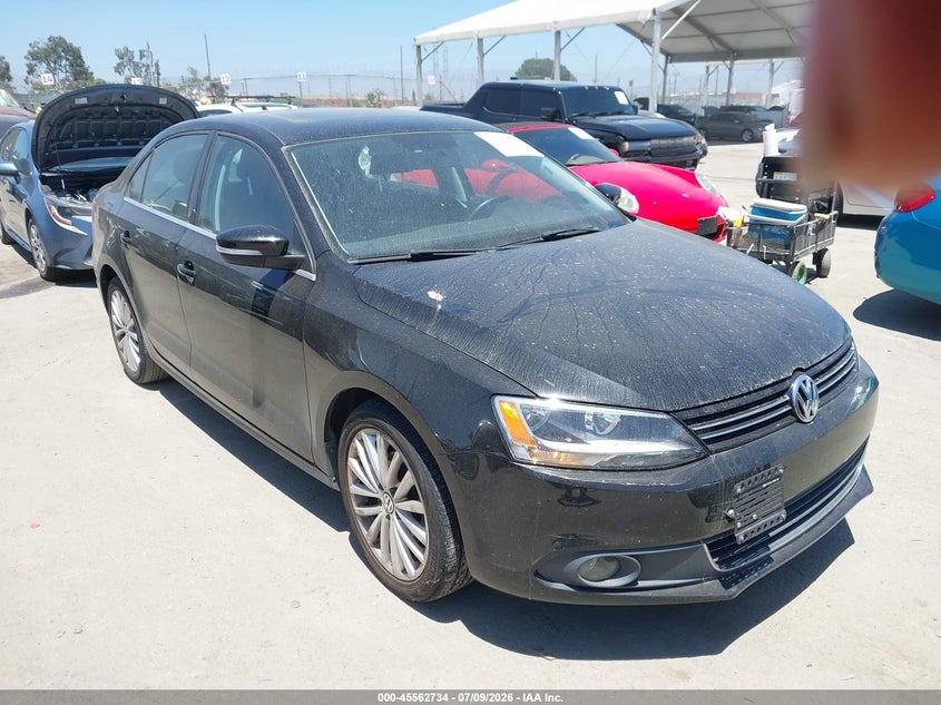 2013 VOLKSWAGEN JETTA 2.5L SEL