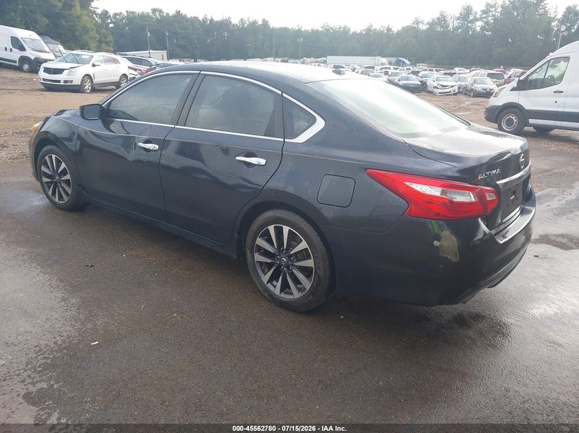 AtlanticExpress - Nissan Altima