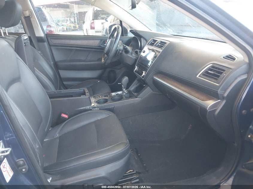 2019 SUBARU OUTBACK auction photo 5