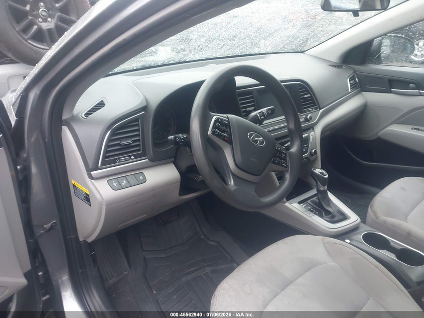 2018 HYUNDAI ELANTRA auction photo 5