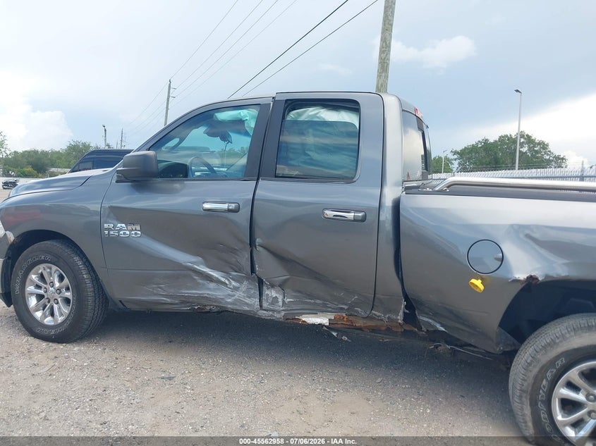 2013 RAM 1500 auction photo 6