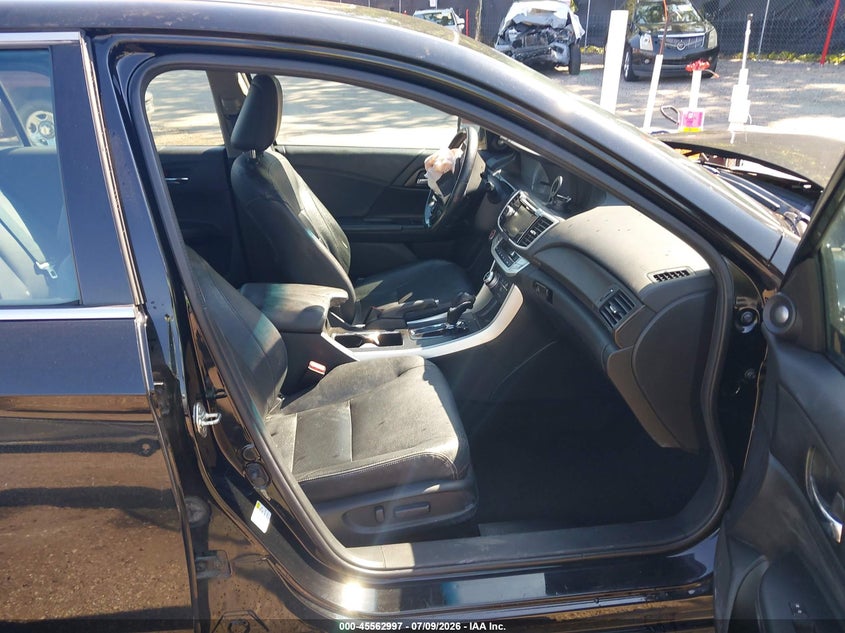 2014 HONDA ACCORD auction photo 5