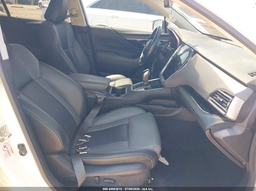 2020 SUBARU OUTBACK auction photo 5