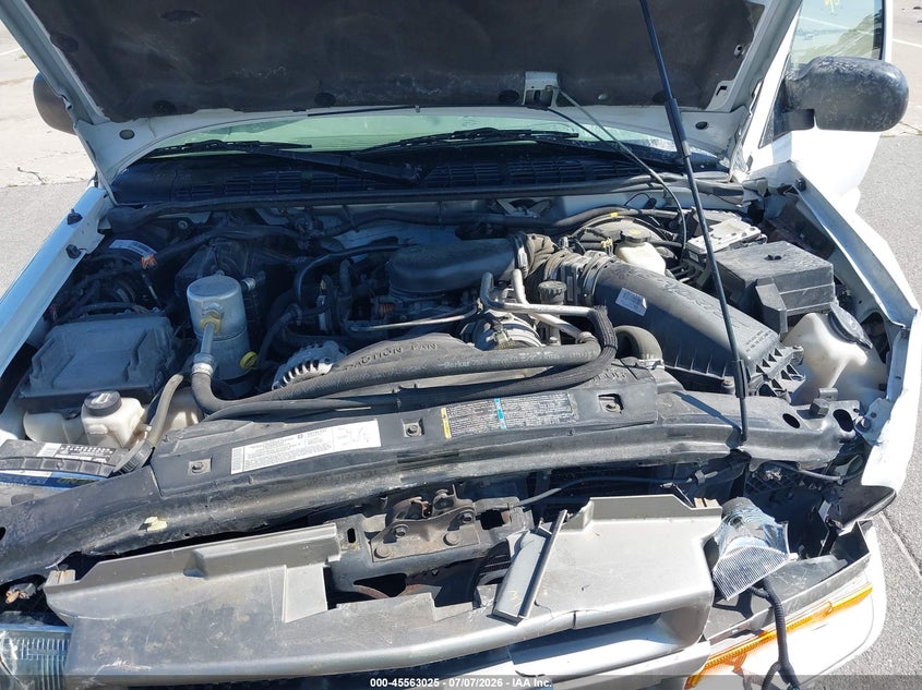 2005 Chevrolet Blazer Ls VIN: 1GNDT13X75K115155 Lot: 45563025
