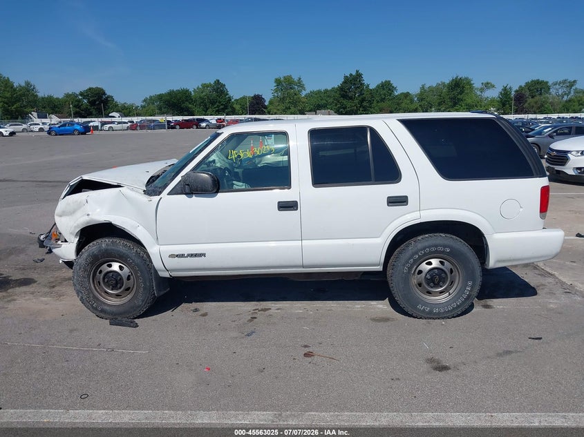 2005 Chevrolet Blazer Ls VIN: 1GNDT13X75K115155 Lot: 45563025