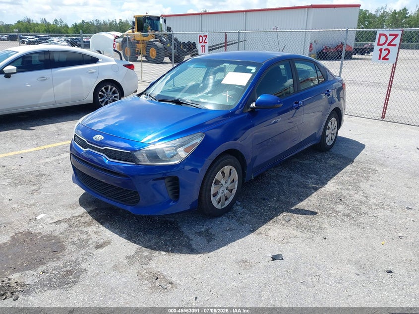 2019 KIA RIO auction photo 2