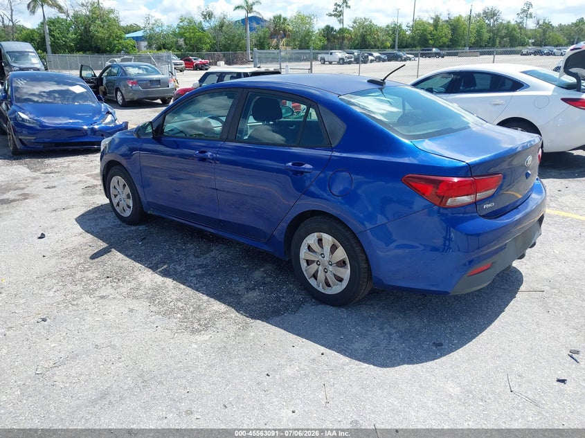 2019 KIA RIO auction photo 3