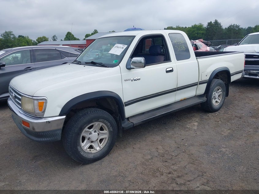 AtlanticExpress - Toyota T100