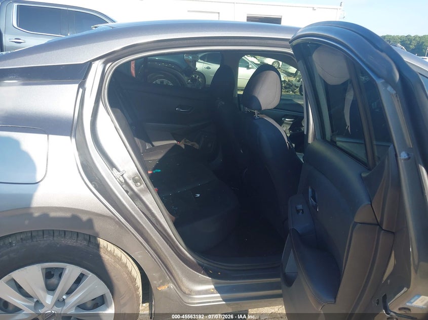 2020 NISSAN SENTRA auction photo 8