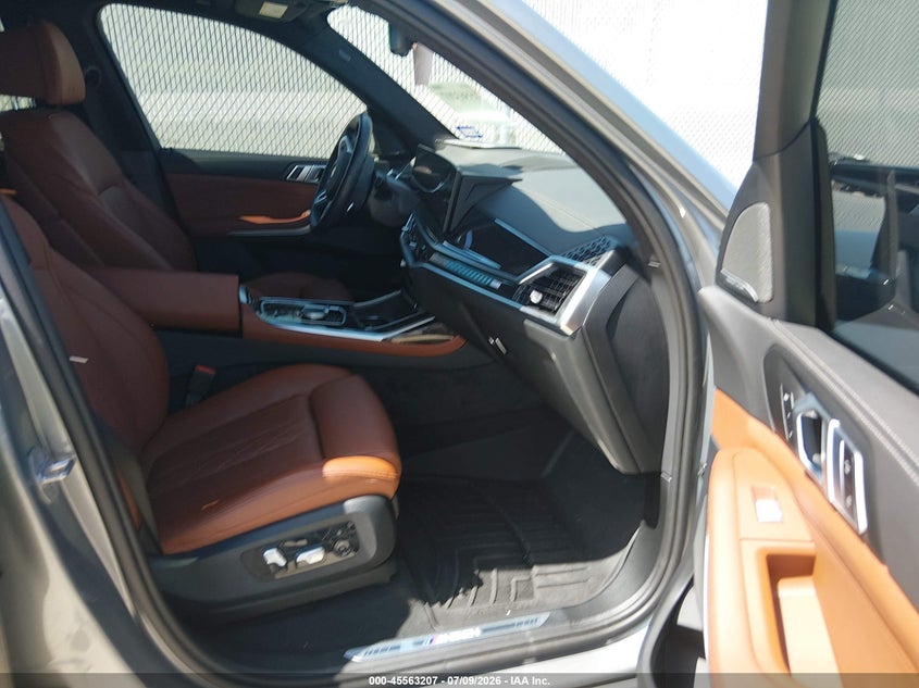 BMW X7 2025 VIN 5UX33EM07S9X31369