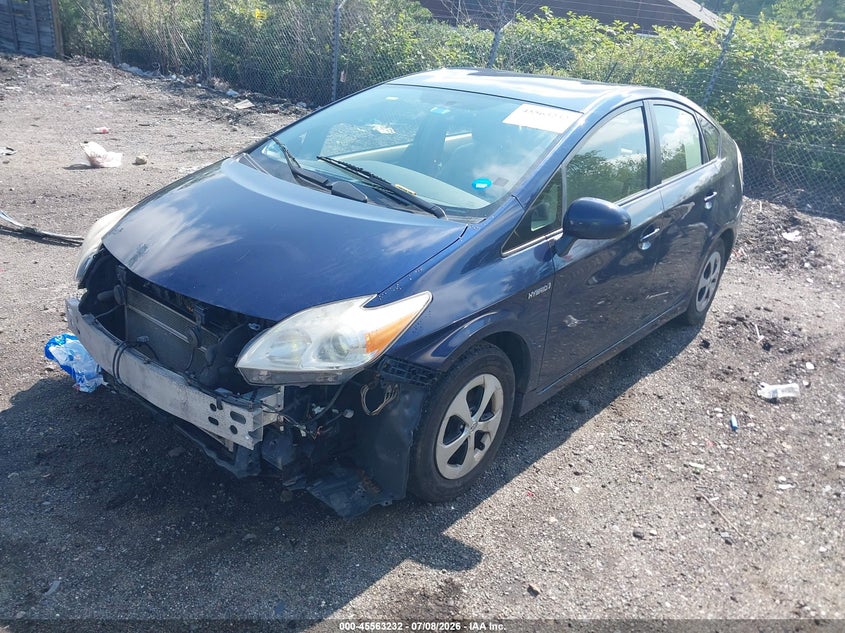 2013 TOYOTA PRIUS auction photo 2