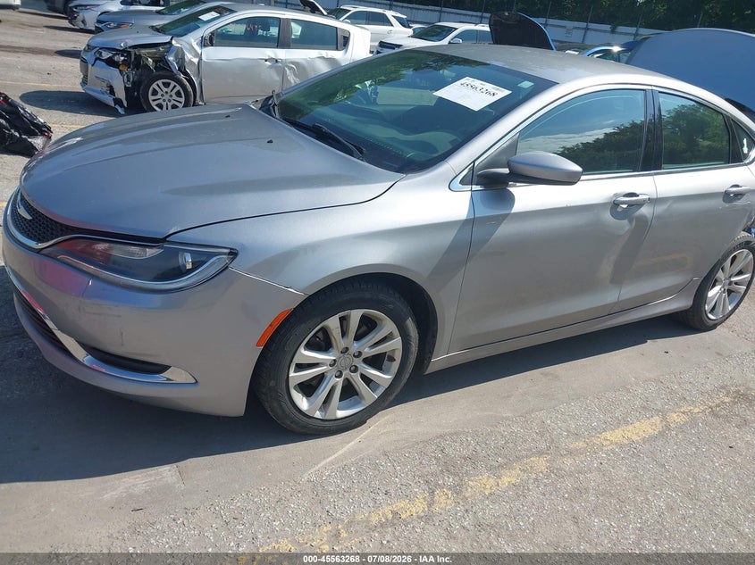 2015 CHRYSLER 200 — zdjęcie 2