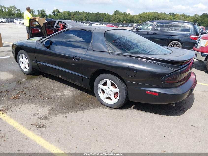 1996 PONTIAC FIREBIRD auction photo 3