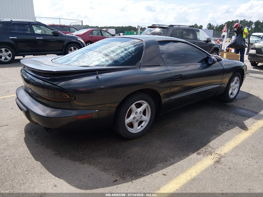 1996 PONTIAC FIREBIRD auction photo 4