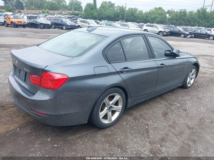 Vin: wba3c3g59ens72187, lot: 46061737, bmw 320i xdrive 20144