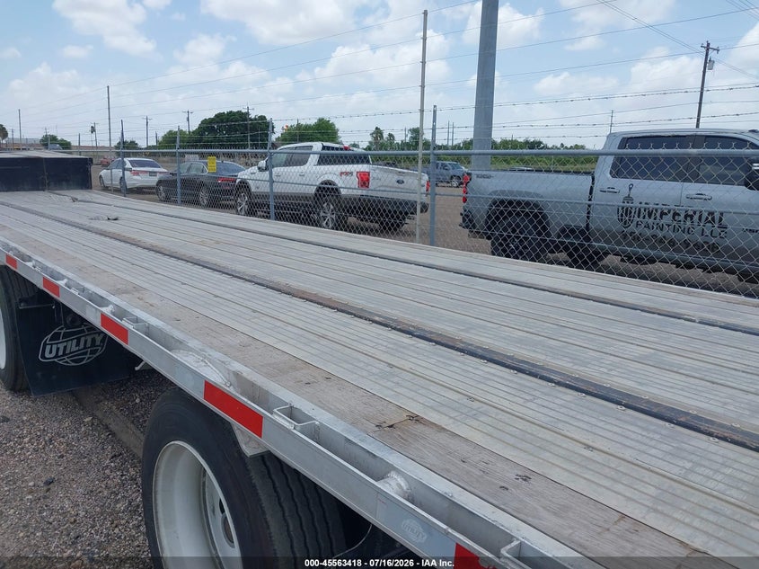 2024 UTILITY TRAILER MFG FLATBED auction photo 5