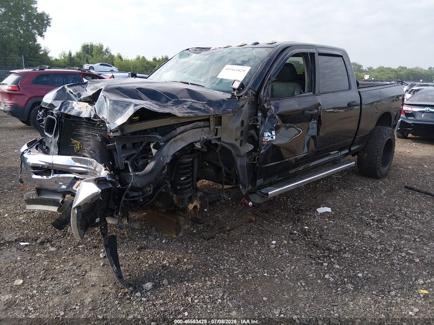 Vin: 3c6ur5cl6jg328649, lot: 46061758, ram 2500 tradesman  4x4 6'4 box 20182
