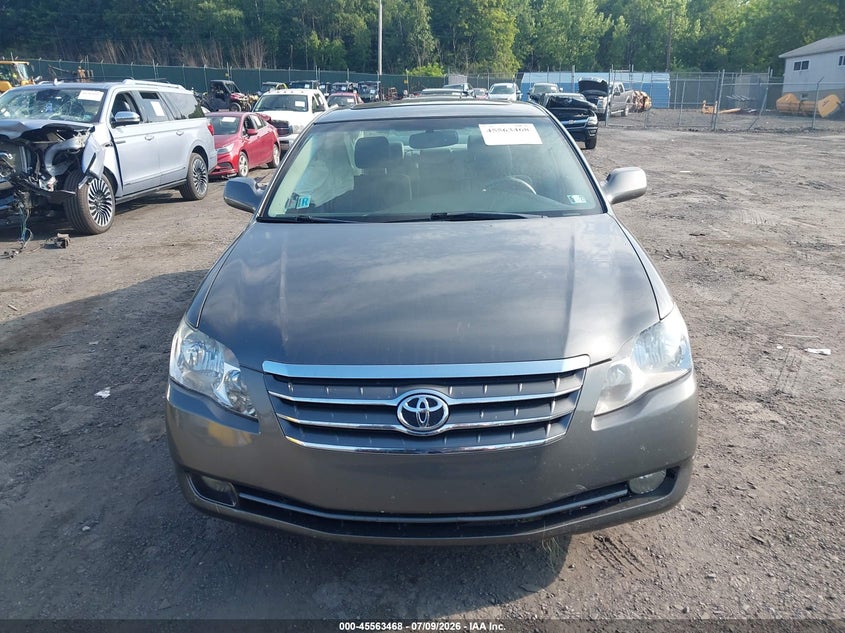 2005 Toyota Avalon Xls VIN: 4T1BK36B65U016485 Lot: 45563468