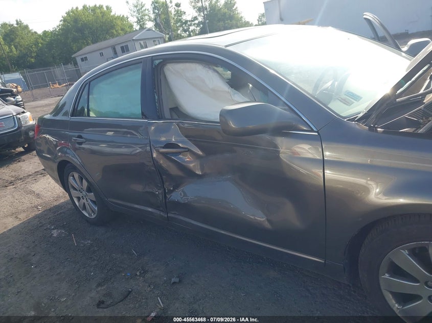 2005 Toyota Avalon Xls VIN: 4T1BK36B65U016485 Lot: 45563468