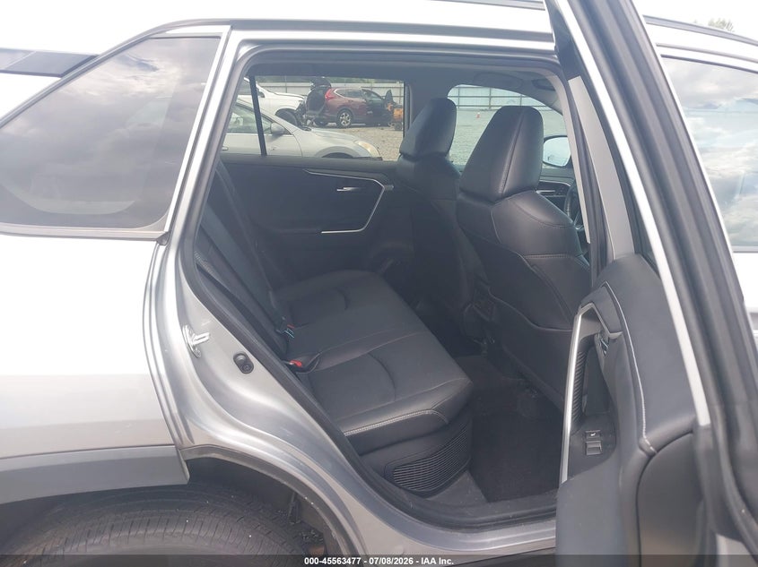 2021 TOYOTA RAV4 HYBRID auction photo 8