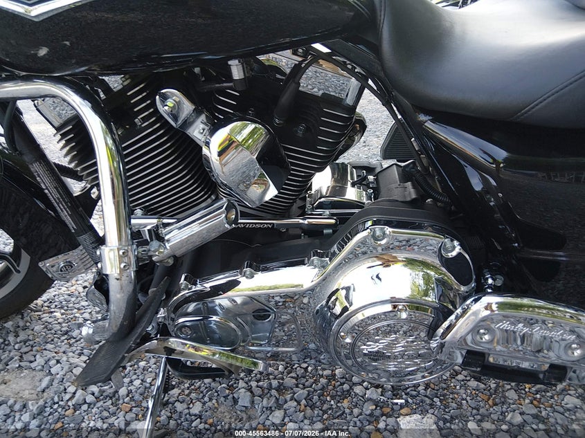 2014 Harley-Davidson Flhr Road King VIN: 1HD1FBM10EB609259 Lot: 45563486
