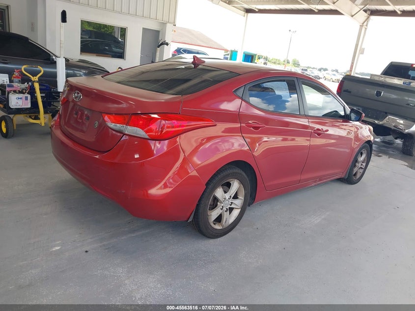 2012 HYUNDAI ELANTRA auction photo 4