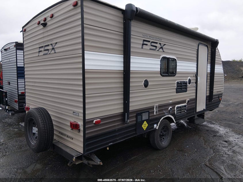 2019 FOREST RIVER WILDWOOD auction photo 4