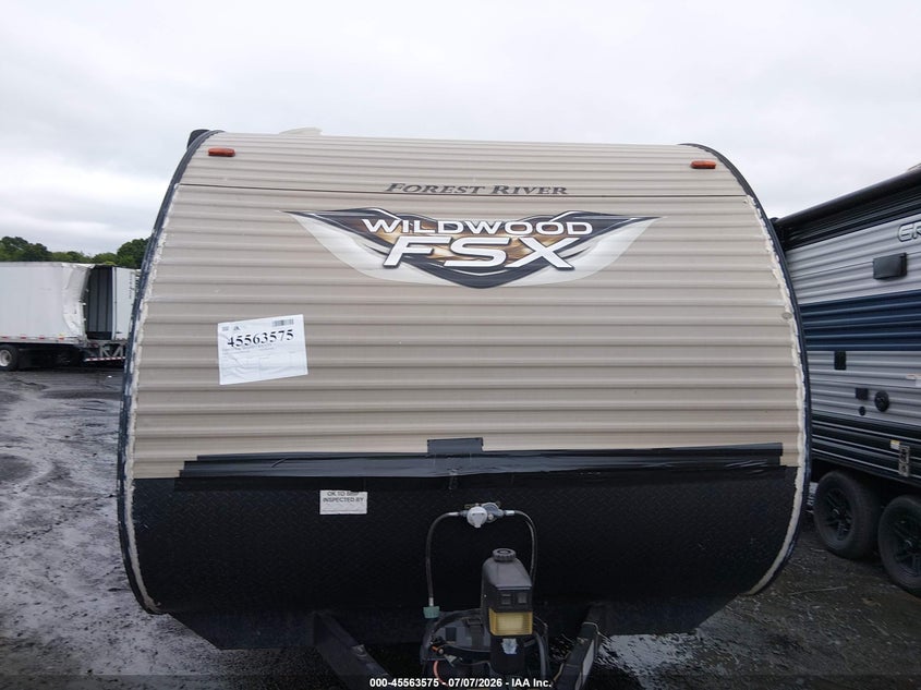 2019 FOREST RIVER WILDWOOD auction photo 6