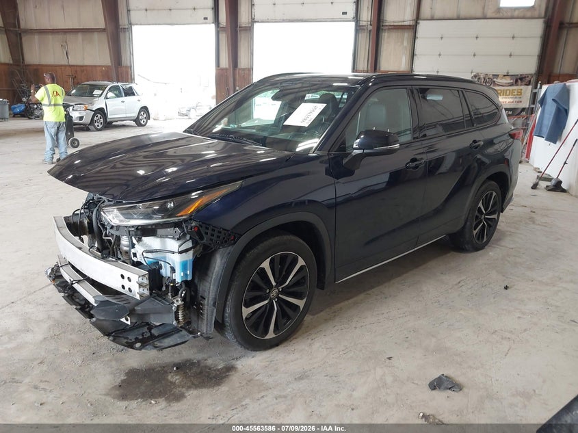 5TDLZRBH3MS065695 2021 TOYOTA HIGHLANDER XSE photo 1