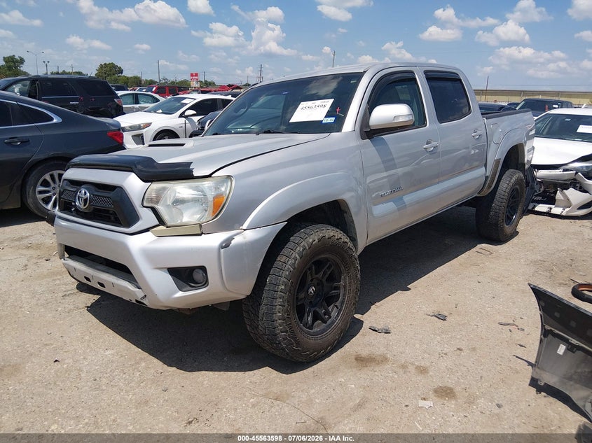 2012 Toyota Tacoma, Правий перед, IAAI, VIN 3TMJU4GN2CM132342 — фото 2