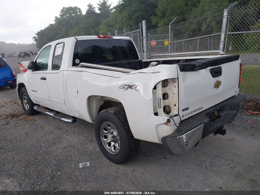 2011 CHEVROLET SILVERADO 1500 auction photo 3