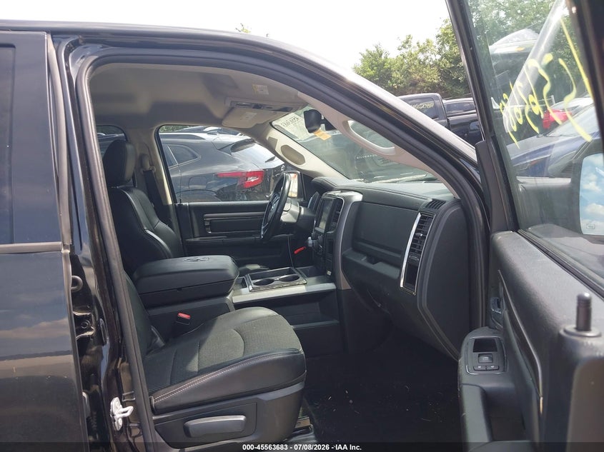 2015 RAM 1500 auction photo 5