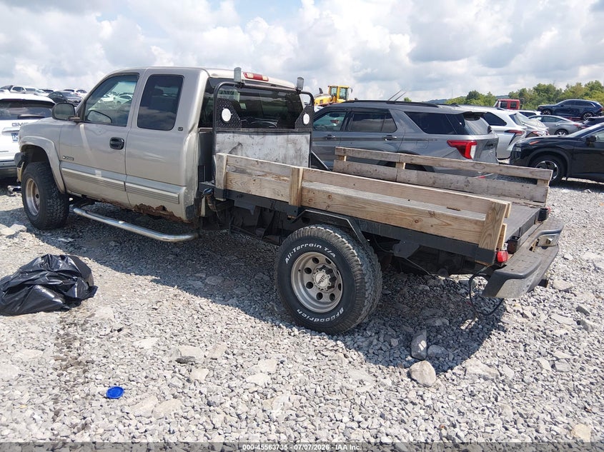 1999 CHEVROLET SILVERADO 2500 auction photo 3